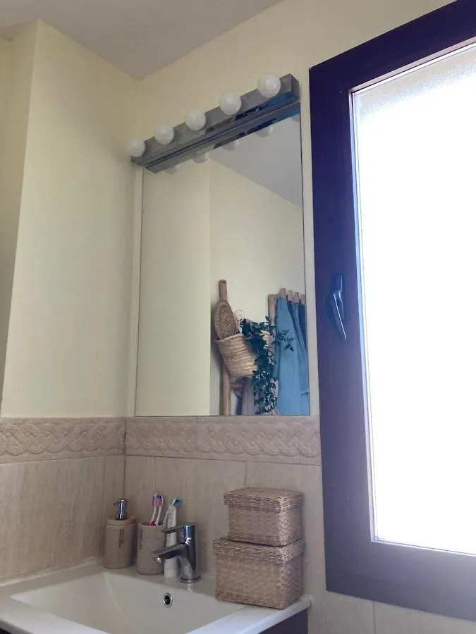 Bonita casa a estrenar en paraje natural a 35 minutos de Sevilla El Ronquillo Сasa de vacaciones