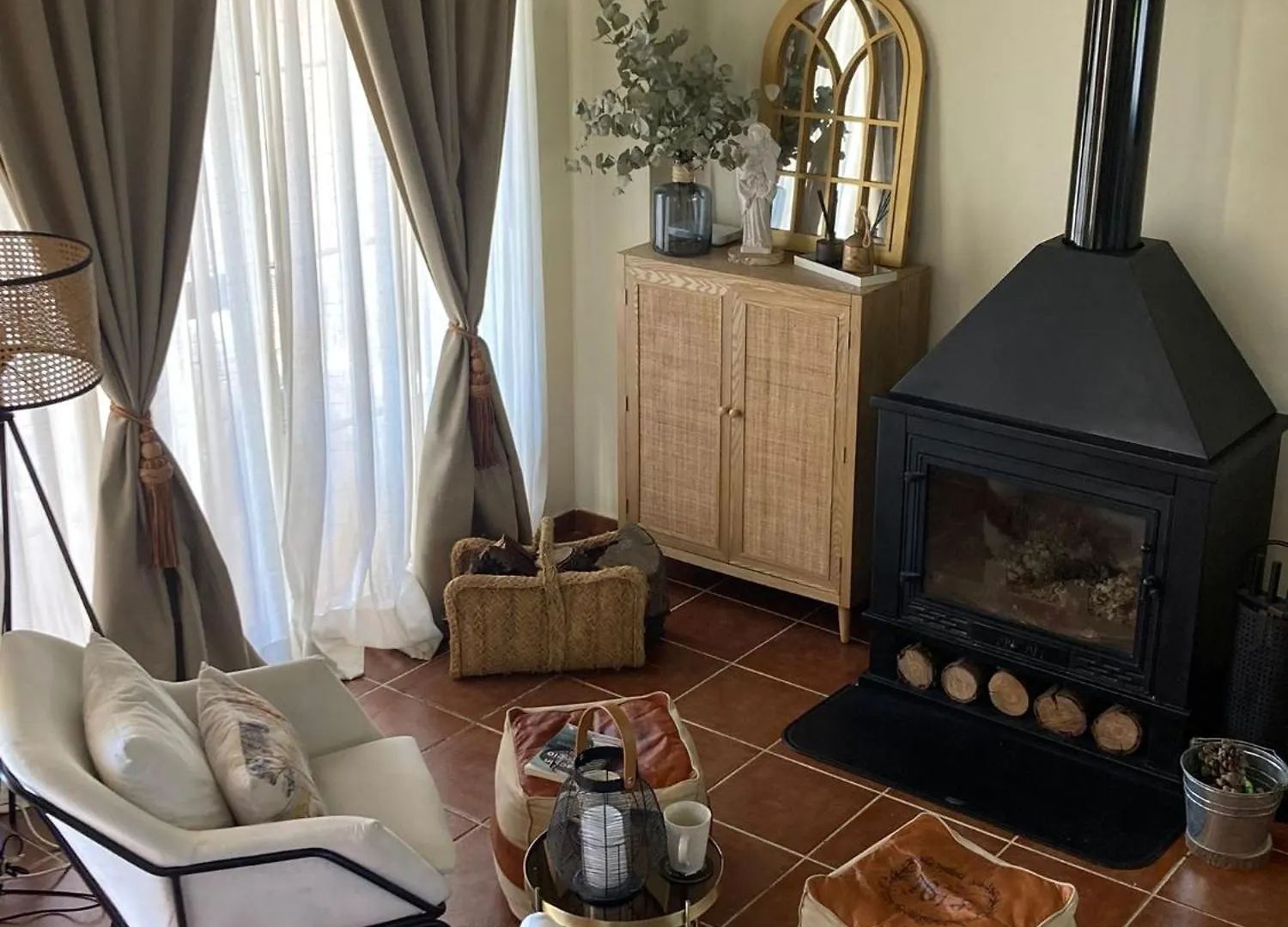 Bonita casa a estrenar en paraje natural a 35 minutos de Sevilla El Ronquillo